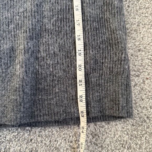 Quince women's Merino Wool Baby Alpaca Ribbed Mock Neck Sweater Charcoal Grey XL - Picture 9 of 10